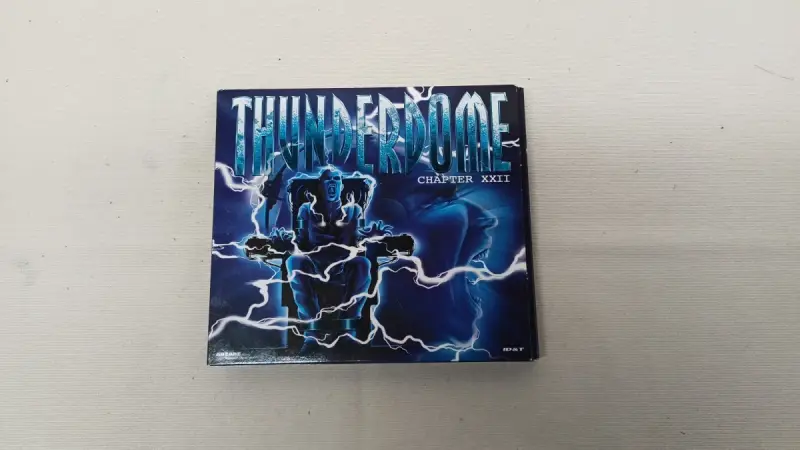 Thunderdome Chapter XXII dubbel-cd met booklet – kavel bij De Kringwinkel, Zottegem