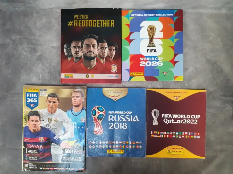 Boek: Set van 5 Panini verzamelboeken – kavel bij De Kringwinkel, Gent