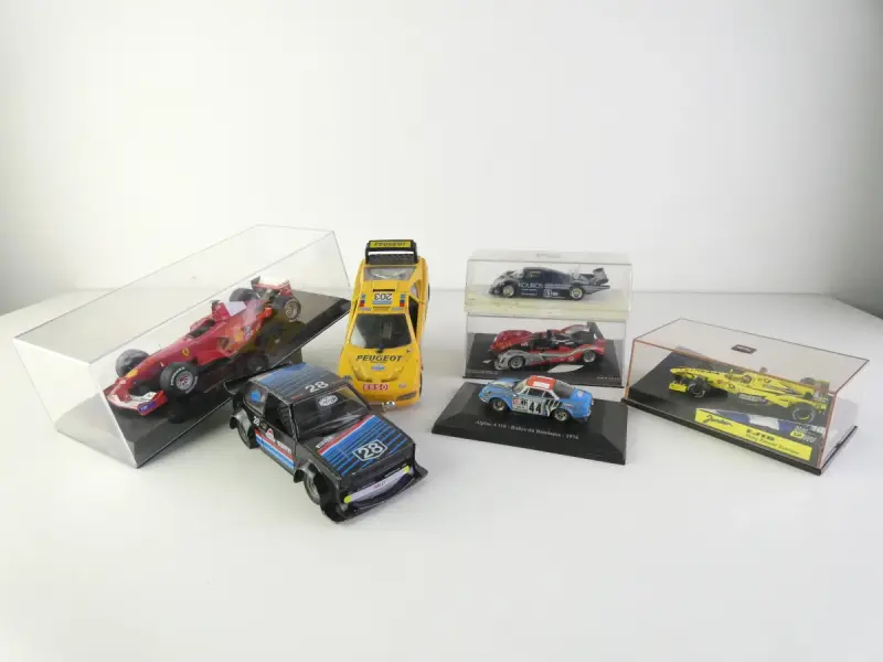 Gevarieerde set van 7 race- en rallyschaalmodellen – kavel bij De Kringwinkel, Heverlee