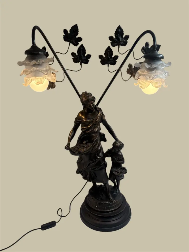 Grote Art Nouveau sculptuurlamp – kavel bij De Kringwinkel, Gent