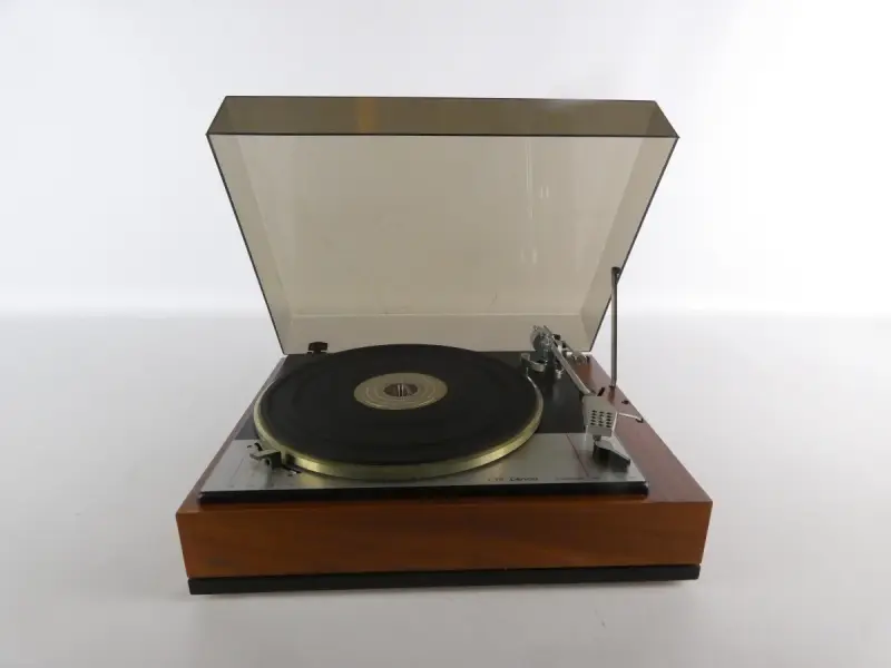 Legendarische Lenco L75 Vintage Platenspeler | Zwitserse Kwaliteit – kavel bij De Kringwinkel, Heverlee