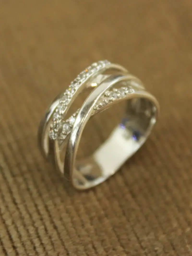 Victoria sterling zilveren ring – kavel bij De Kringwinkel, Antwerpen