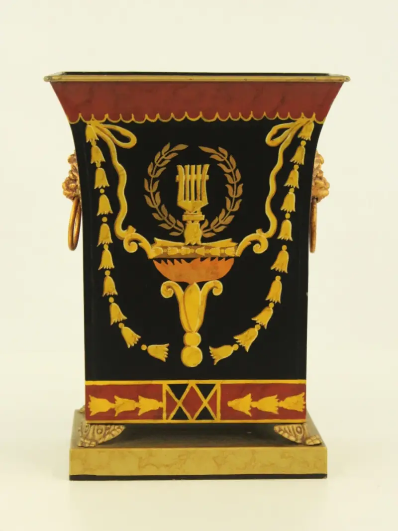 Decoratieve metalen cachepot of paraplubak in Empirestijl – kavel bij De Kringwinkel, Antwerpen