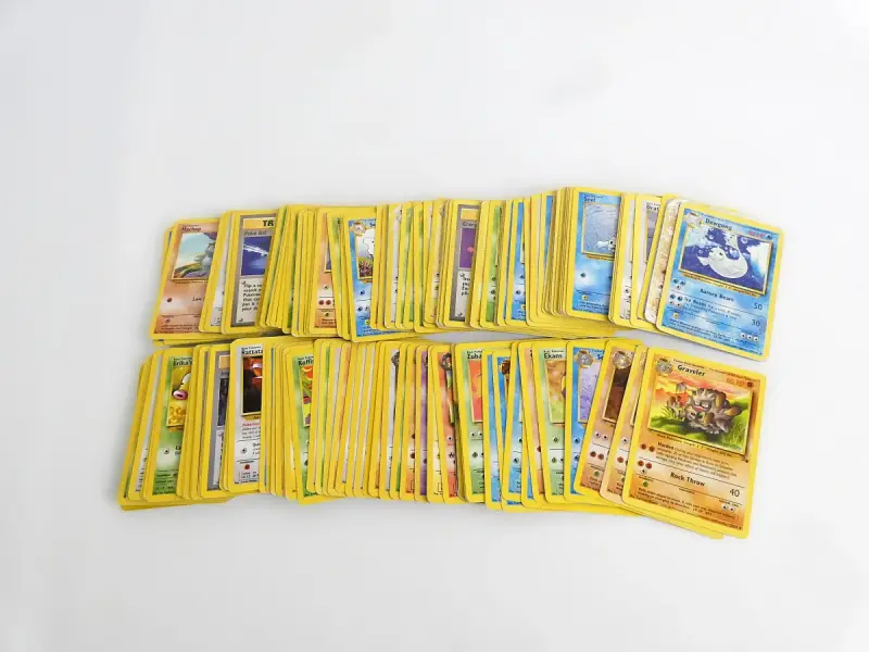 Vintage Pokémon-kaartenset - 140 kaarten – kavel bij De Kringwinkel, Heverlee