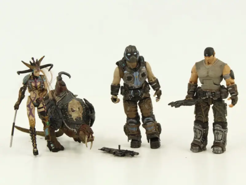 Gears of war en Spawn actiefiguren – kavel bij De Kringwinkel, Antwerpen