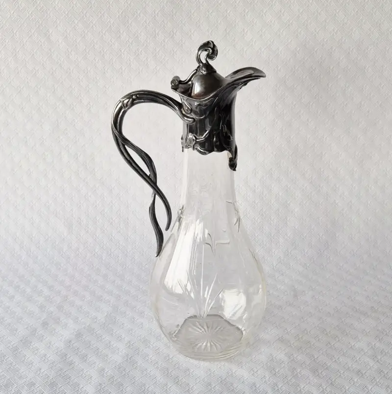 Wijnkaraf in art nouveau stijl – kavel bij De Kringwinkel, Lochristi