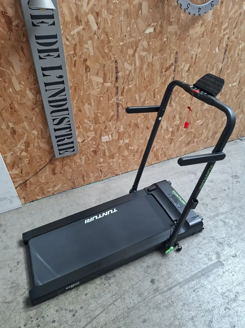 Tunturi Cardio Fit T30 Loopband – Compact, Intelligent & In absolute topstaat! – kavel bij De Kringwinkel, Waardamme