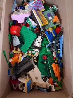 9 kg ongesorteerde lego – kavel bij De Kringwinkel, Waardamme