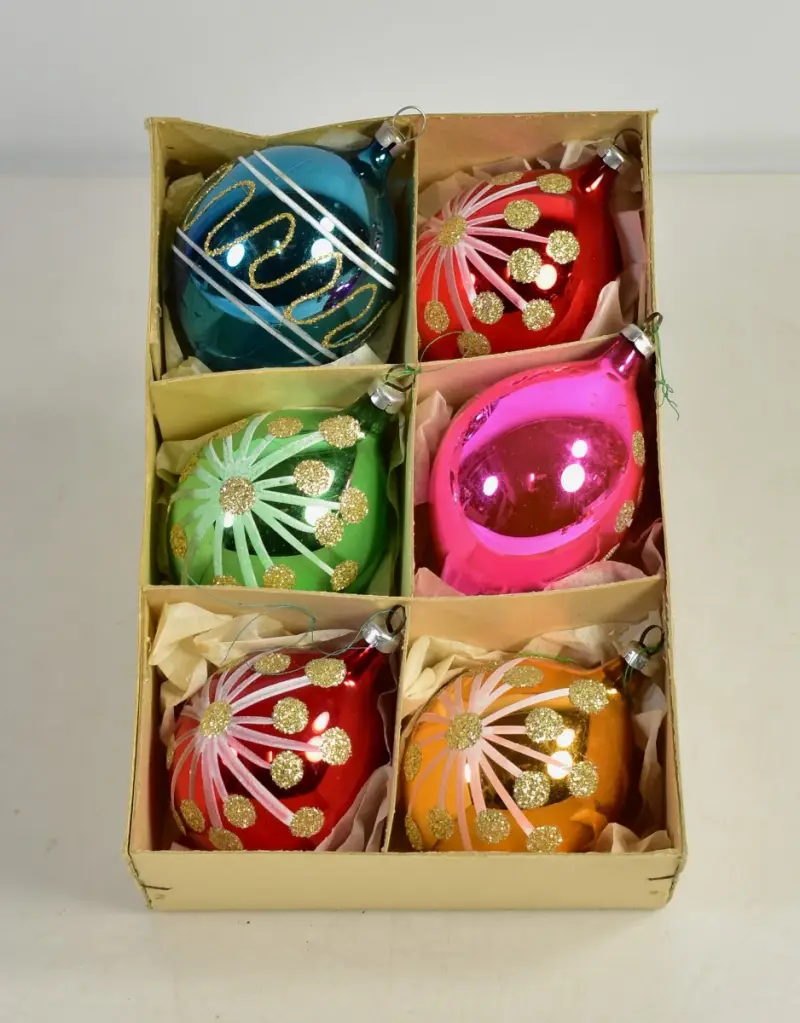 Set van 6 vintage glazen kerstballen in originele doos – kavel bij De Kringwinkel, Turnhout