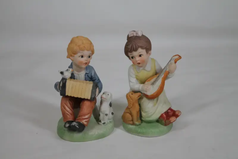 Vintage porseleinen muzikantenbeeldjes - Hummel-stijl – kavel bij De Kringwinkel, Brecht