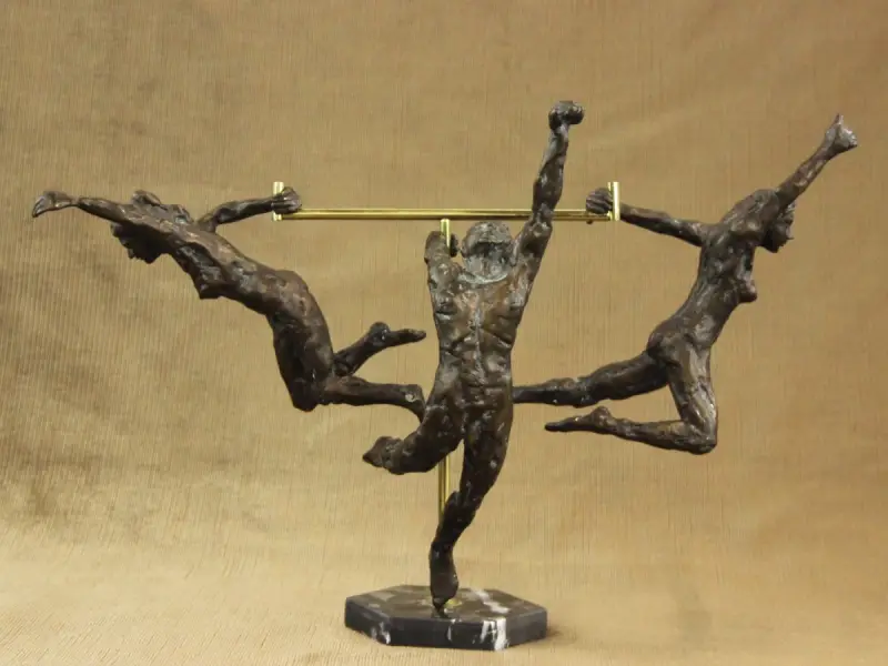 Jacques Vanroose voor Gardeco Objects – drie losse bronzen figuren – 75/99 – kavel bij De Kringwinkel, Antwerpen