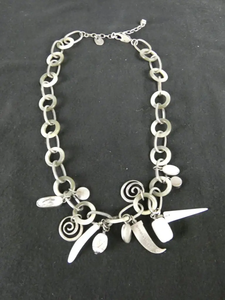 Dyrberg/Kern Ketting met Hangers – kavel bij De Kringwinkel, Diest