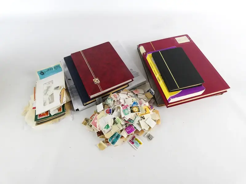 Filatelie: postzegelverzameling – kavel bij De Kringwinkel, Heverlee