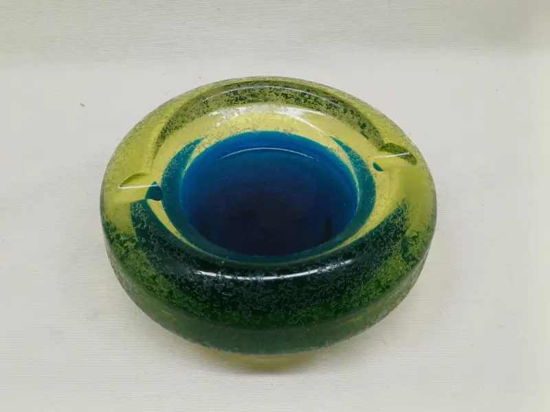 Mid-Century Murano stijl asbak in uranium glas – kavel bij De Kringwinkel, Zottegem