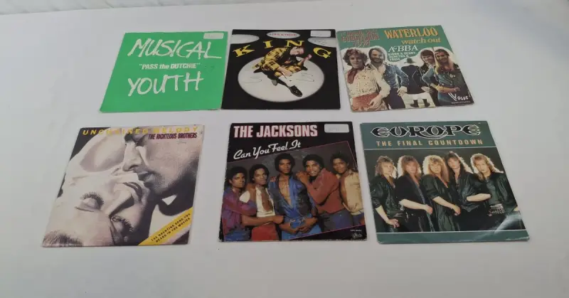 Set van 6 klassieke 7" vinyl singles – kavel bij De Kringwinkel, Geraardsbergen
