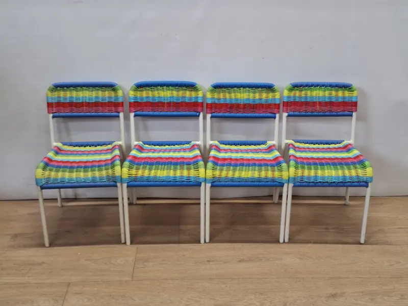 Vintage IKEA FÄRGGLAD kinderstoelen - set van vier - Maria Vinka (Jaren '90) – kavel bij De Kringwinkel, Gent