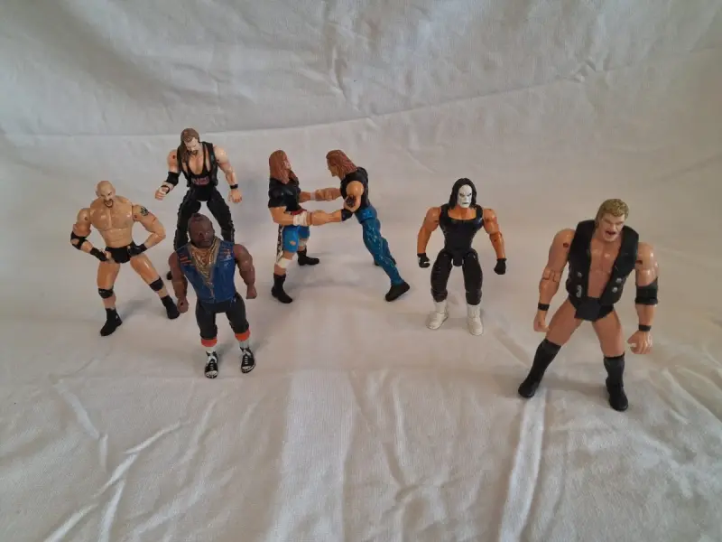 Set WCW actiefiguren – kavel bij De Kringwinkel, Oudenaarde