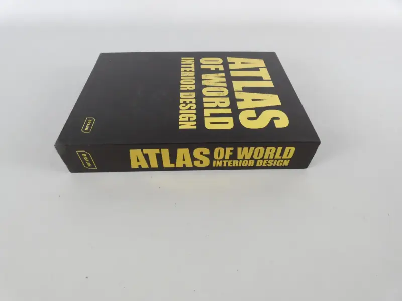 Boek: "Atlas of World Interior Design" - Braun – kavel bij De Kringwinkel, Heverlee