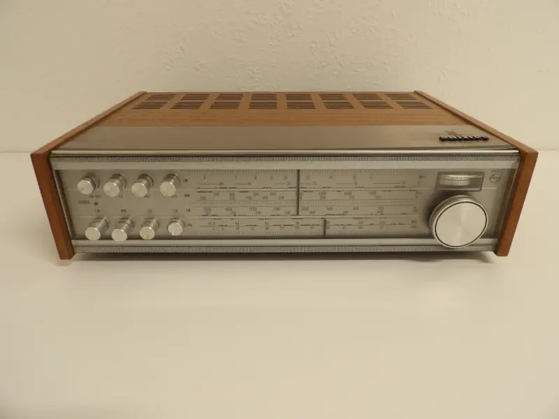 Philips 22RH691 Hi-Fi AM-FM tuner – kavel bij De Kringwinkel, Leopoldsburg