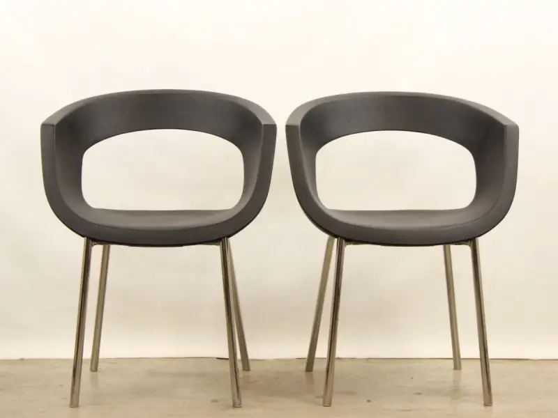 Azzolini Tinuper & Santantonio - paar Bisou stoelen - Italiaans design – kavel bij De Kringwinkel, Antwerpen
