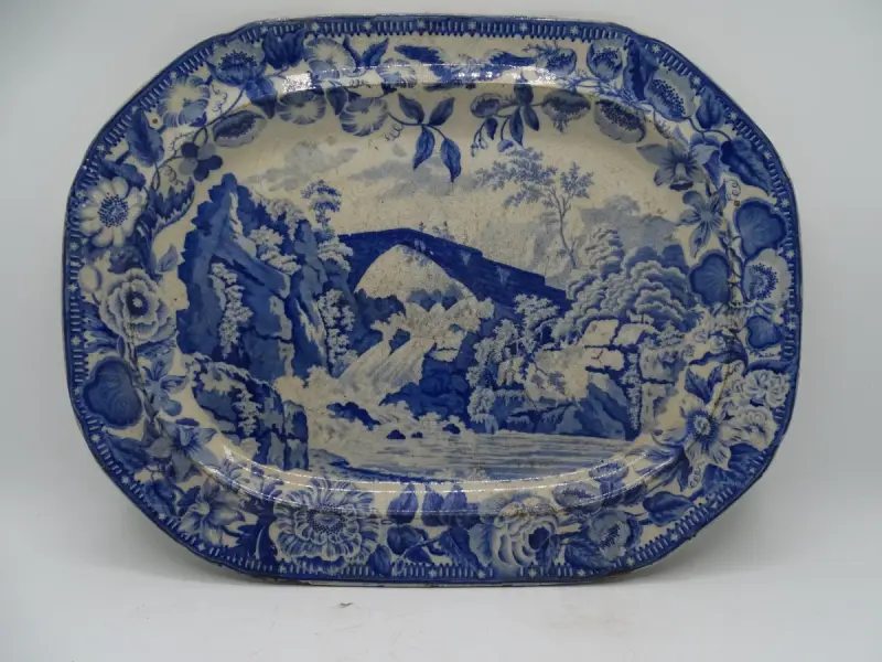 Oud blauw-wit serveerschaal met landschap – kavel bij De Kringwinkel, Oostende