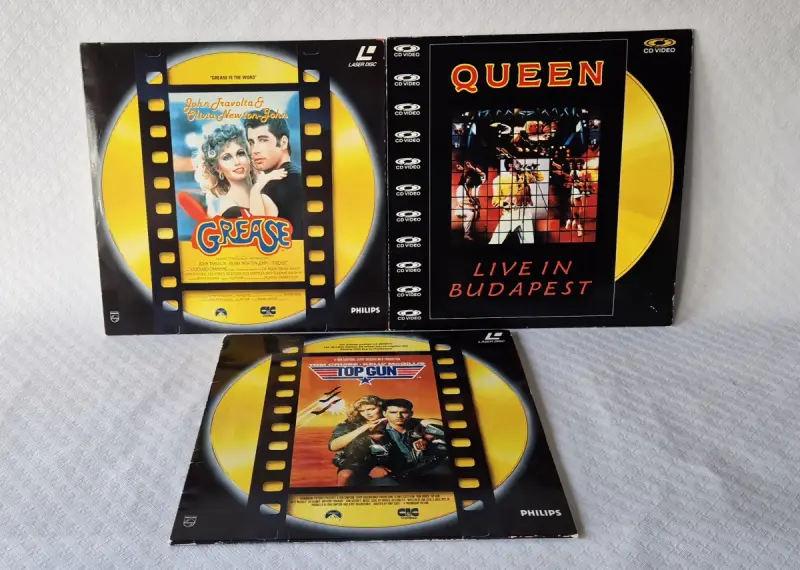 3 x 12-inch CD Video-platen (CDV) – kavel bij De Kringwinkel, Lochristi