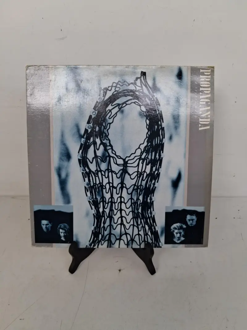 LP: Propagande: "A secret wish" – kavel bij De Kringwinkel, Waardamme