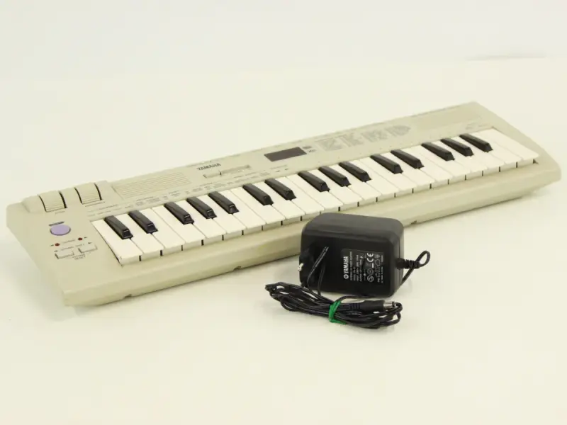 Yamaha CBX-K1XG MIDI Keyboard / Synthesizer – kavel bij De Kringwinkel, Antwerpen