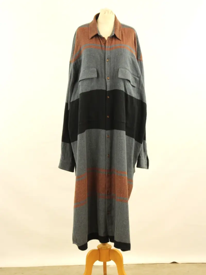 Vivienne Westwood MAN - oversized asymmetrisch hemd / hemdjurk - Made in Italy – kavel bij De Kringwinkel, Antwerpen