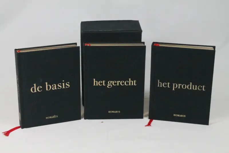 Driedelige culinaire trilogie Boekenbox: Homarus – kavel bij De Kringwinkel, Brecht