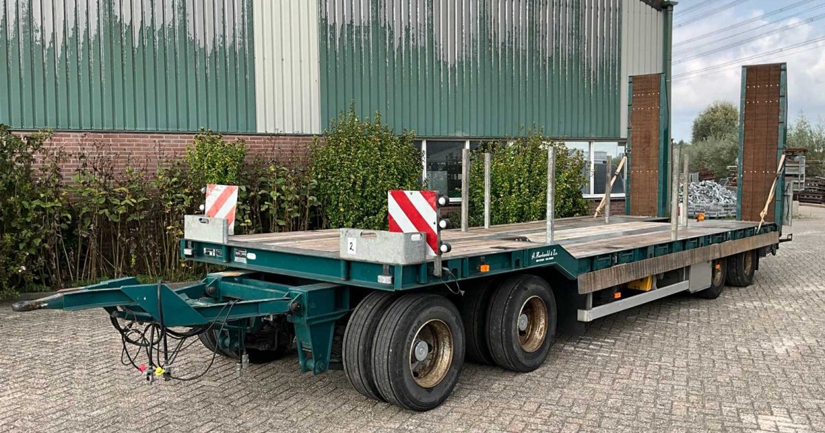 Overtollig materieel grond – weg – en waterbouwbedrijf in Den Hoorn – veiling sluit 29 okt